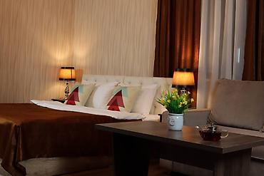 Аренда зданий: Сдаётся элитное отдельностоящее здание в центре Бишкека 800 м2 со — 17