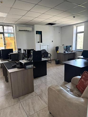 под бизнес центр: Сдаю The entire office: Сдаю IT company, 30 м², В бизнес центре, Без ремонта, 1 линия — 2