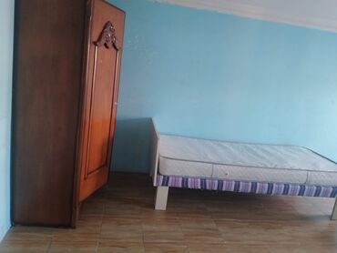 Otaqların uzunmüddətli kirayəsi: Xaçmaz rayonu,bazara yaxın,3otaqli ev kiraye.heyetde ayrıca tek -da lalafo.az — 4 Otaqların uzunmüddətli kirayəsi: Xaçmaz rayonu,bazara yaxın,3otaqli ev kiraye.heyetde ayrıca tek — 4