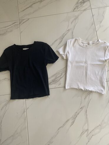 pamučne majice: Dve ženske majice, XS, dve za 600