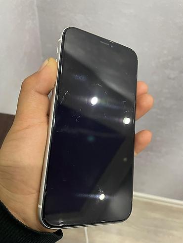 Apple iPhone: IPhone Xr, Б/у, 128 ГБ, Белый, Чехол, 77 % — 7