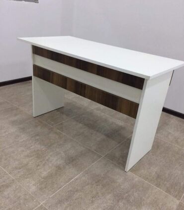 офисное кресло: Yeni, İşçi üçün, Kvadrat masa