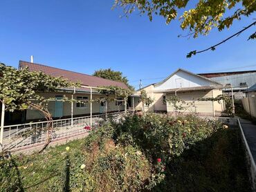 купить дом дешево: Үй, 90 кв. м, 4 бөлмө, Риелтор, Косметикалык оңдоо