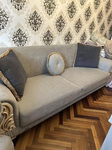 Divan və kreslo dəstləri: Klassik üslubda 1 divan + 2 kreslodan ibarət yumşaq mebel dəsti. - — 6