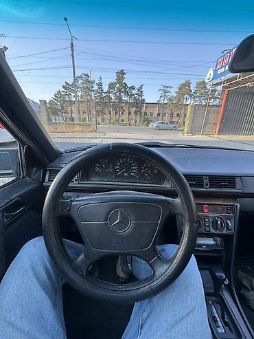 rolls royce silver ghost: Mercedes-Benz W124: 1992 г., 2.2 л, Автомат, Бензин, Седан — 5