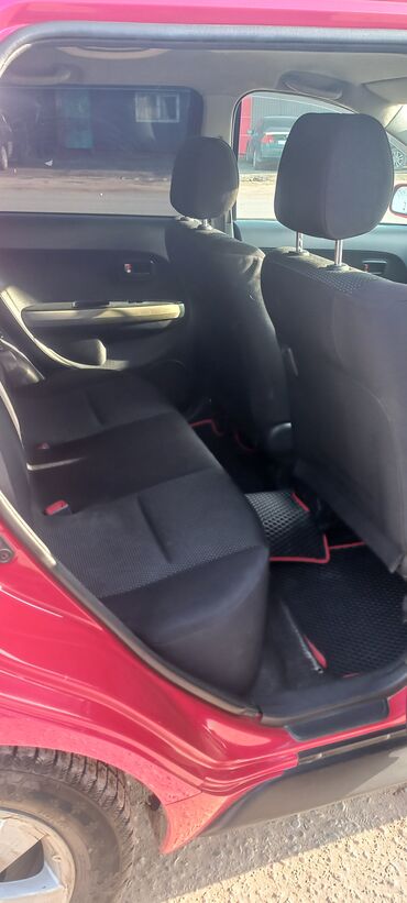 Toyota: Toyota ist: 2003 г., 1.3 л, Автомат, Бензин at lalafo.kg — 15 Toyota: Toyota ist: 2003 г., 1.3 л, Автомат, Бензин — 15