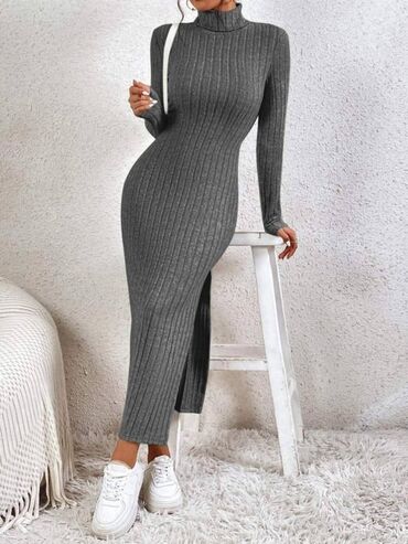 Haljine: One size, bоја - Roze, Oversize, Dugih rukava — 1