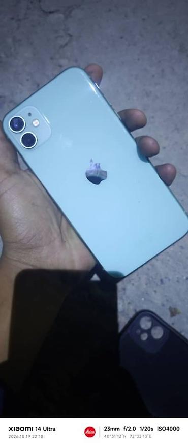 аккумулятор для ноутбука: IPhone 11, Б/у, 128 ГБ, Голубой, 100 % — 2