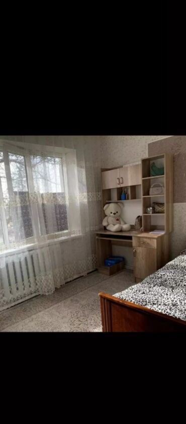 Долгосрочная аренда домов: 65 м², 3 комнаты, Парковка, Сарай, Забор, огорожен