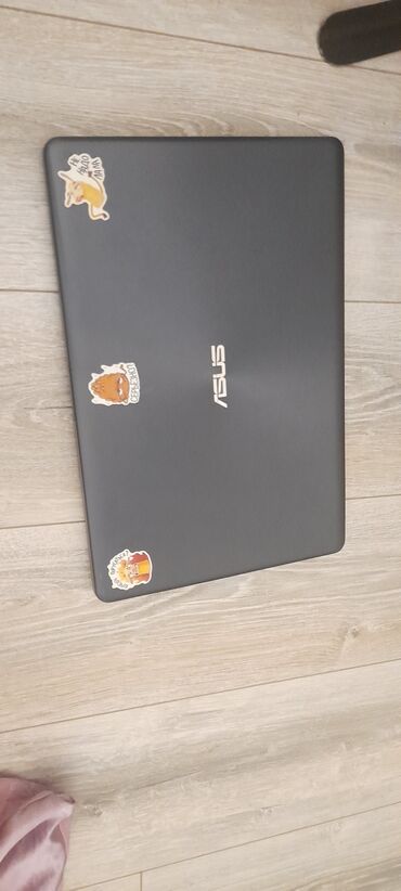 noutbuklar satilir: İşlənmiş ASUS 15.6 ", Intel Core i3, 256 GB, Ünvandan götürmə