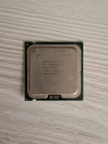 Digər ehtiyat hissələri: Prosessor Intel Pentium DUAL-CORE, 2-3 GHz, 2 nüvə, İşlənmiş