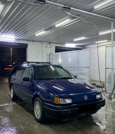 Volkswagen: Volkswagen Passat: 1990 г., 1.8 л, Механика, Бензин, Универсал — 1