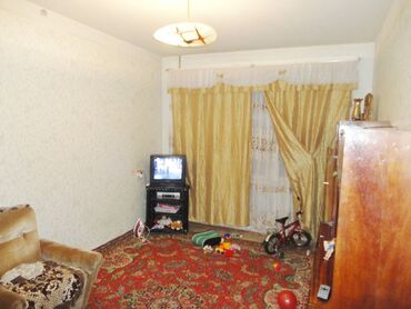 сотовый телефон fly ezzy 9 в Азербайджан | FLY: 3 комнаты, 80 м², Купчая