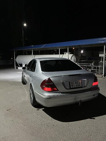 Mercedes-Benz E-Class: 2004 г., 2.2 л, Автомат, Дизель, Седан