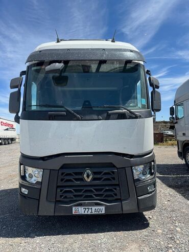прицеп грузовой: Тягач, Renault, 2017 г., Без прицепа