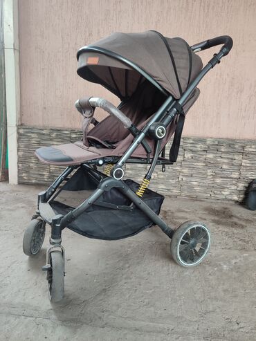 итальянская обувь распродажа: Коляска, цвет - Коричневый, Б/у