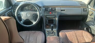 Mercedes-Benz: Mercedes-Benz E-Class: 2002 г., 3.2 л, Бензин, Седан — 9