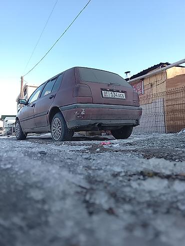 Volkswagen: Volkswagen Golf: 1992 г., 1.8 л, Механика, Бензин, Хэтчбэк — 9