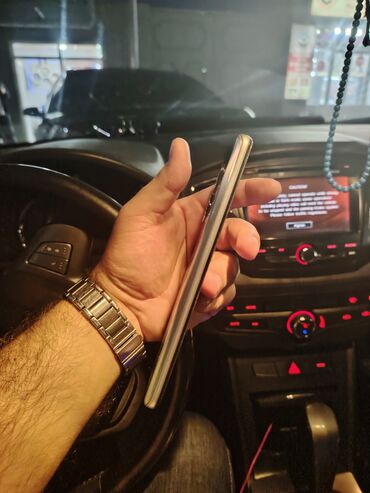 Honor: Honor X7 — 4