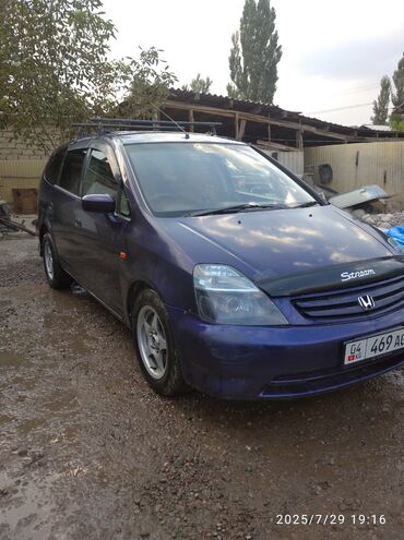 срочно продаю в связи с переездом: Honda Stream: 2002 г., 2 л, Типтроник, Бензин, Минивэн