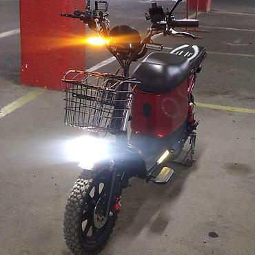 city life: Электроскутер бу (городской e-bike) с педалями и широким набором — 6