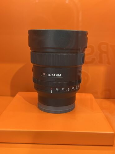 Digər foto və video aksesuarları: Sony FE 1.8\ 14 GM