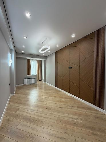 center house: 3 комнаты, 92 м², 6 этаж — 1