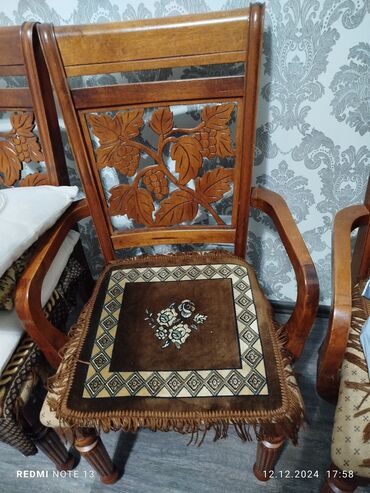 Столы и стулья для зала: Стол и стул для зала, Б/у, Самовывоз, цвет - Коричневый — 4