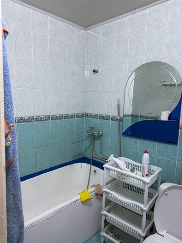 квартира в аренду в оше: 3 комнаты, Риэлтор, Без подселения, С мебелью полностью