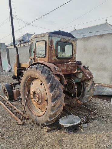 Traktorlar: Traktor Belarus (MTZ) t40, 1990 il, 80 at gücü, motor 2 l, İşlənmiş