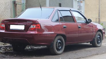 Daewoo: Daewoo Nexia: 2004 г., 1.6 л, Механика, Бензин, Седан