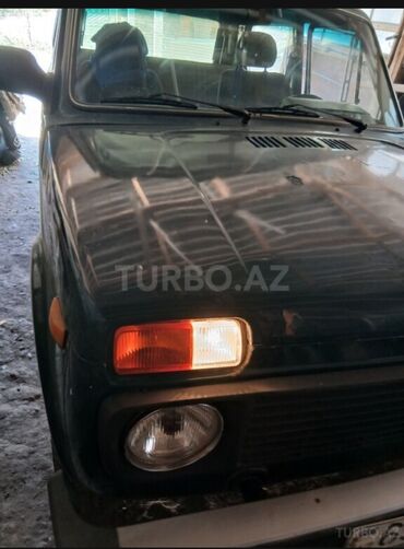 VAZ (LADA): VAZ Lada Niva 4x4 – klassik ofroud SUV Texniki xüsusiyyətlər: - Tam — 3