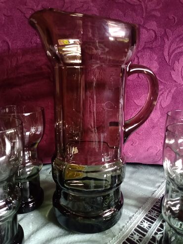 Čaše: Komplet nov italijanski bokal i case iz 60,70-ih. boja tamnija na lalafo.rs — 10 Čaše: Komplet nov italijanski bokal i case iz 60,70-ih. boja tamnija — 10