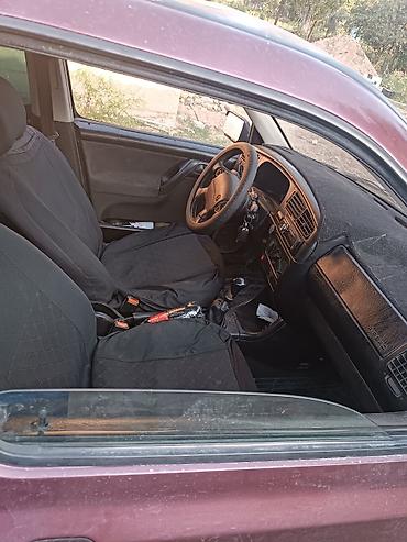 ct 200: Volkswagen Vento: 1994 г., 1.8 л, Механика, Седан — 6