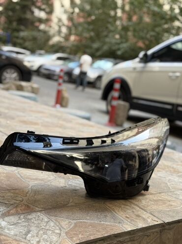Lampalar: Sol, Yaxın və uzaq vuran işıqlar Hyundai, Orijinal