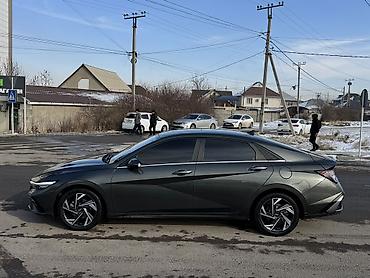 Hyundai: Hyundai Elantra: 2023 г., 1.5 л, Автомат, Бензин, Седан — 3