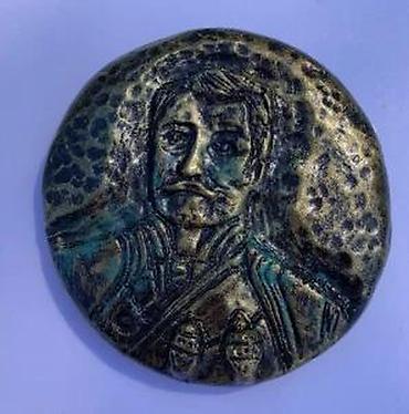 Značke, ordenje i medalje: GIPSANI MAGNET ZA FRIŽIDER KARAĐORĐE RUČNI RAD | Magnet za frižider — 13