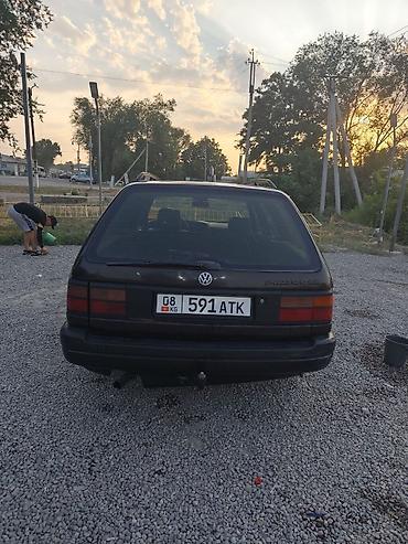 Volkswagen: Volkswagen Passat Variant: 1992 г., 2 л, Механика, Бензин, Универсал — 2