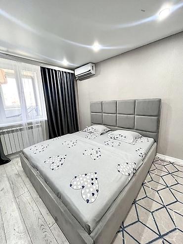 Посуточная аренда квартир: 1 комната, Душевая кабина, Постельное белье, Кондиционер — 1