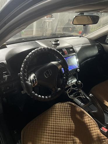 Транспорт: Honda Accord: 2003 г., 2 л, Автомат, Бензин, Седан — 5