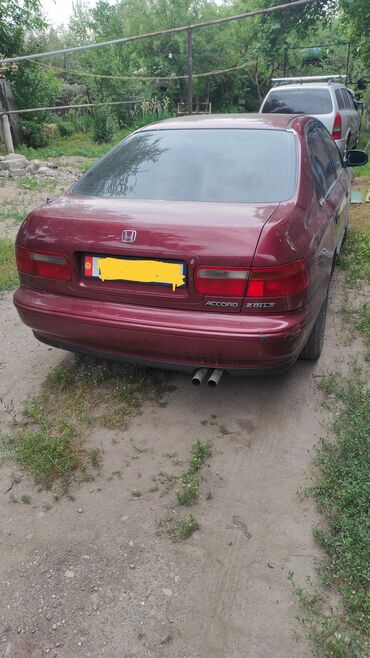 хонда аккорд 95: Honda Accord: 1993 г., 2 л, Механика, Бензин, Седан