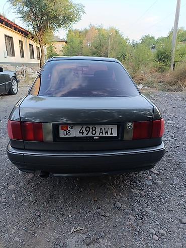 e klass: Audi 80: 1992 г., Механика, Бензин, Седан — 4
