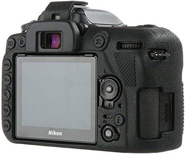 kamera çantası: "Nikon D7500" üçün silikon örtük. Nikon D7500 üçün silikon örtük