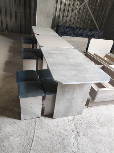 куплю куханый стол: Кухонный стол, Новый, Прямоугольный, Нераскладной