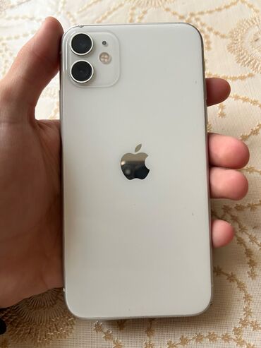 Apple iPhone: IPhone 11, 128 GB, Ağ, Face ID