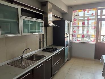 kiraye ev 250: ✨ Tibb Universitetinin Yanında, "Avtoservis MTK"-da 195 m² 4 Otaqdan 3 — 7