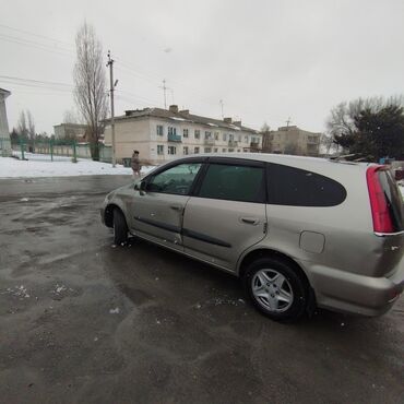 Honda: Honda Stream: 2001 г., 2 л, Автомат, Бензин, Универсал