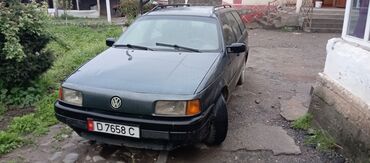 passat sedan: Volkswagen Passat: 1989 г., 1.8 л, Механика, Бензин, Универсал