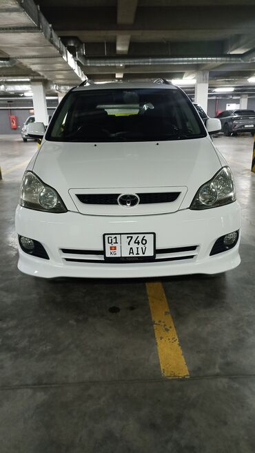 продаётся эвакуатор: Toyota Ipsum: 2006 г., 2.4 л, Автомат, Бензин, Минивэн