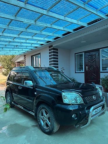 Унаа: Nissan X-Trail: 2003 г., 2.2 л, Кол менен иштөөчү, Дизель, Жол тандабас — 3